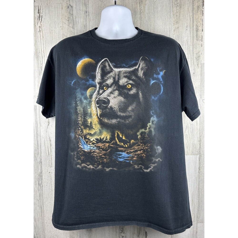 Wolf Nature Wildlife T-Shirt XL (23”x28”)